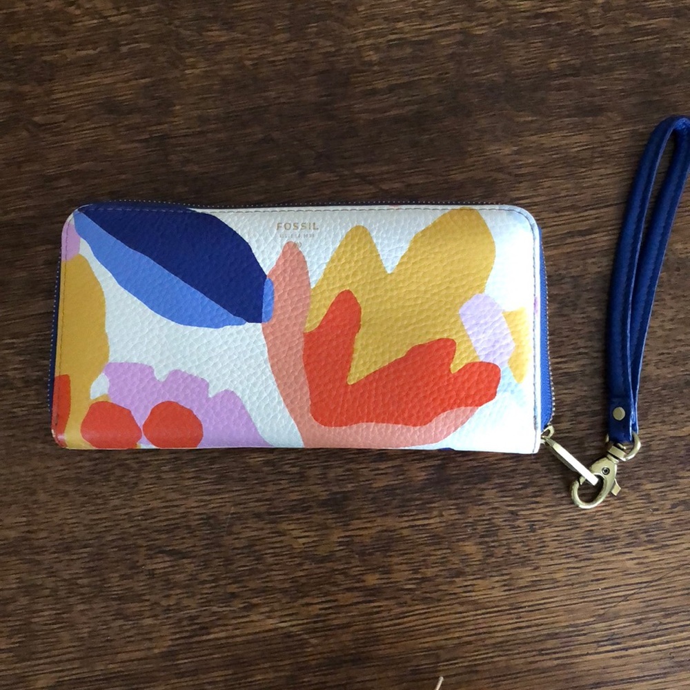 Fossil wallet